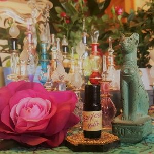 🇪🇬 Essence of Egypt Egyptian musk oil